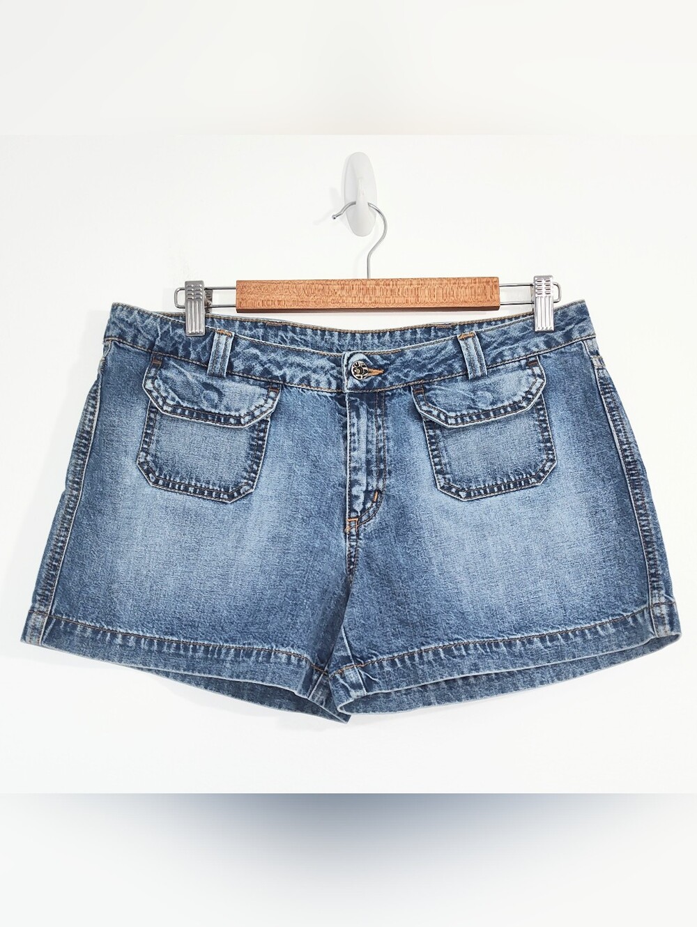Vintage 90s Denim Pocket Front Shorts from MAVI 31